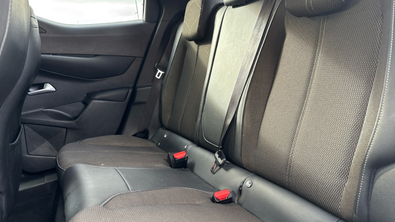 DS 3 Crossback 100kW E-TENSE Bastille 50kWh 5dr Auto Electric 